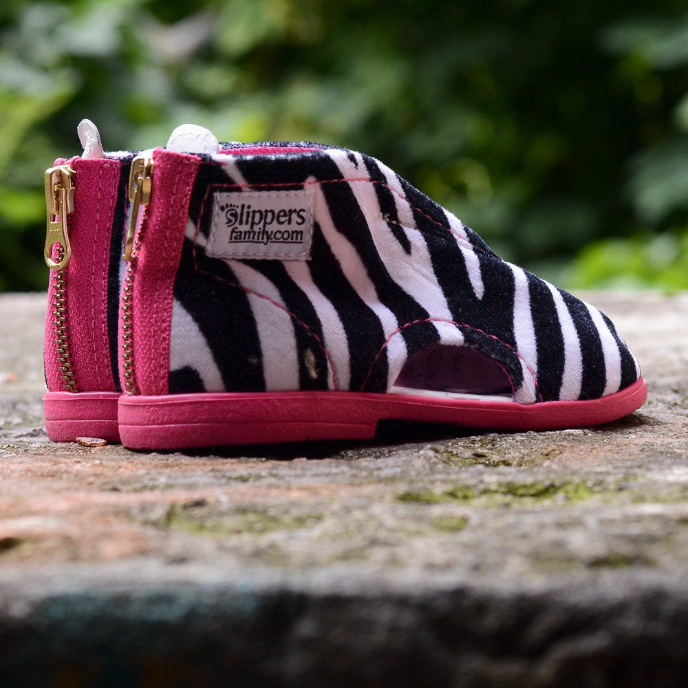 Zebra Slippers Pink - MintMouse (Unicorner Concept Store)